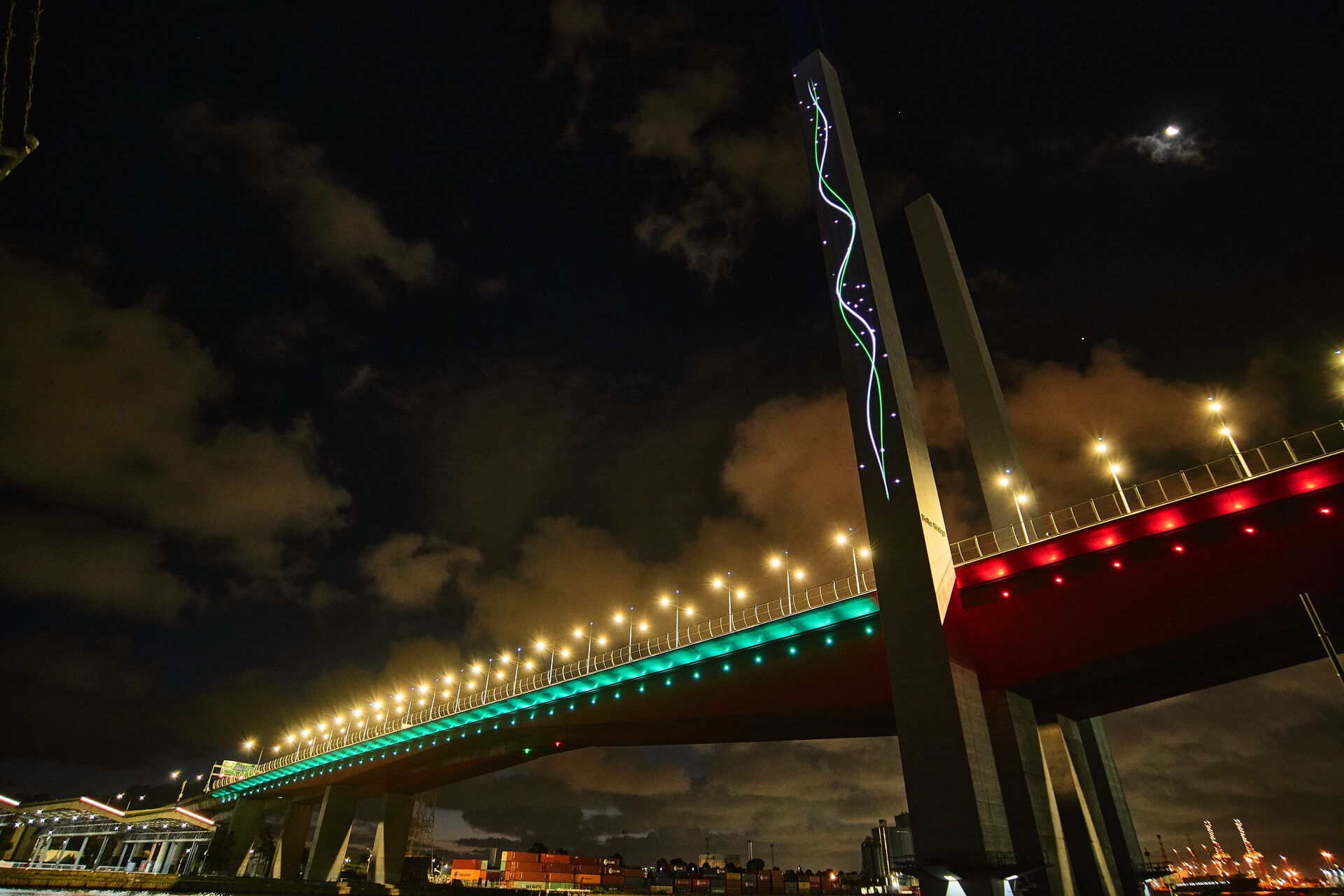 Bolte Bridge laser mapping Christmas 2021